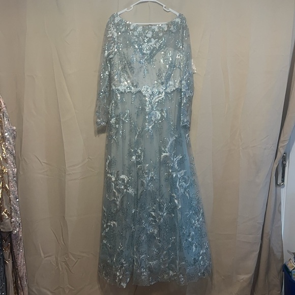 Mac Duggal 67498 NWT Bateau Neckline Floral Dress - Picture 5 of 14